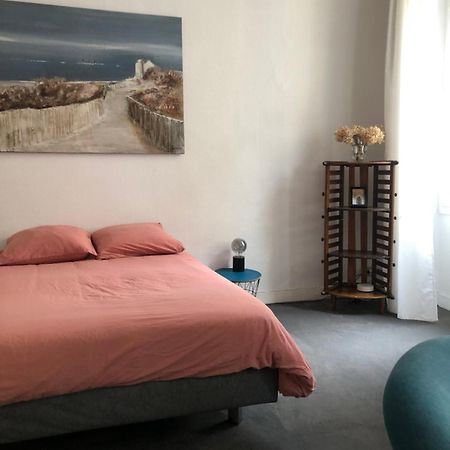 Studio De 30 M2 Dans Le Triangle D'Or De Bordeaux Buitenkant foto