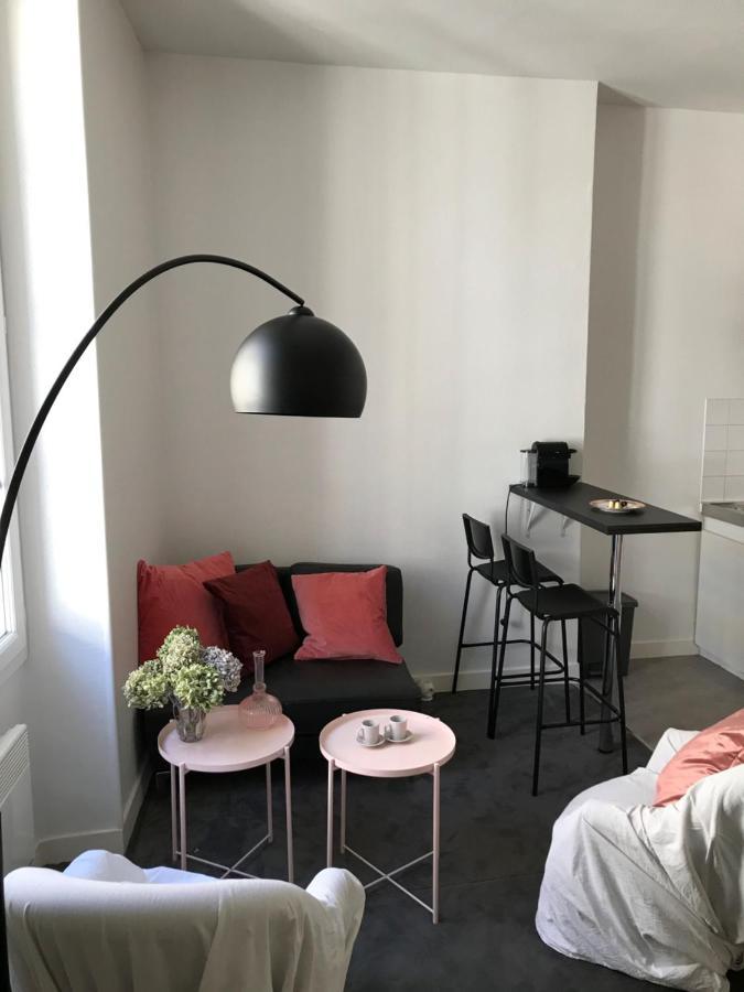 Studio De 30 M2 Dans Le Triangle D'Or De Bordeaux Buitenkant foto